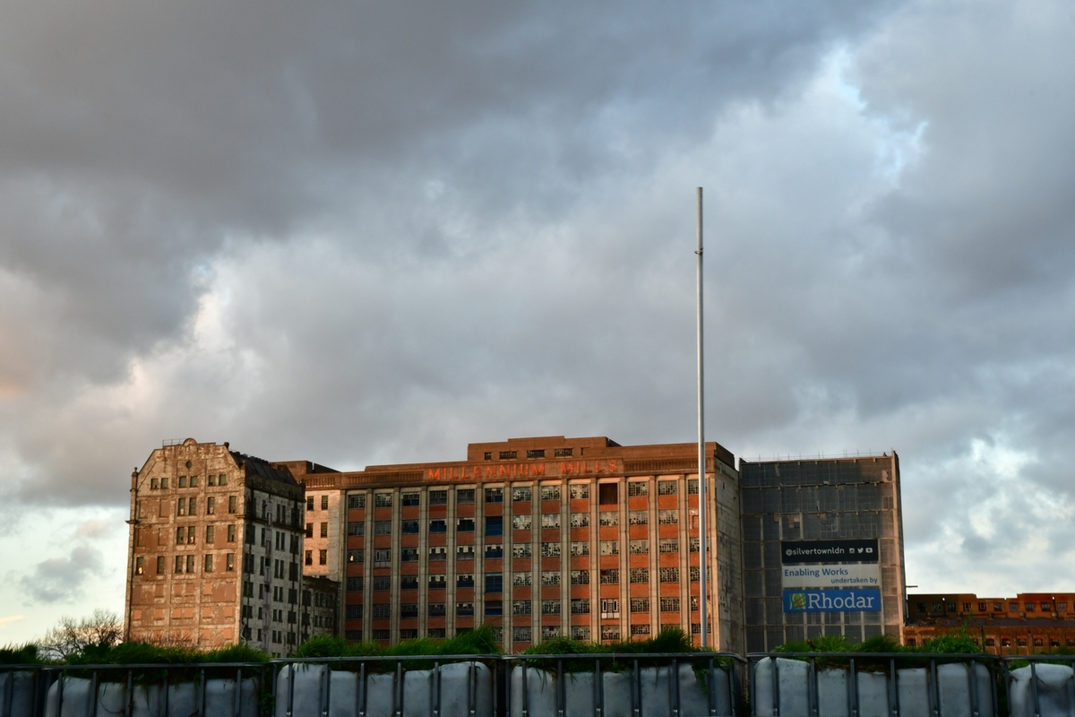 Derelict London image by David Garnham (1)